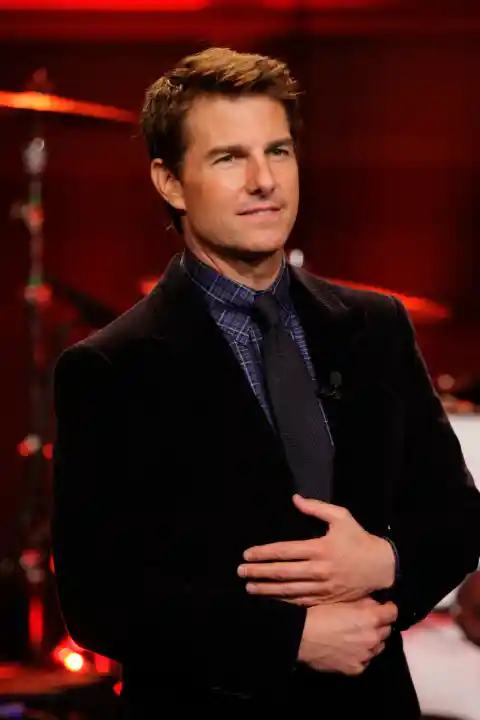 11 Male Celebrities With Reported Cosmetic Changes to Their Face or Body – 40+ Photos