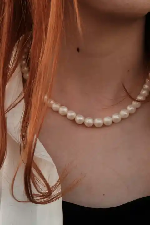 My MIL Destroyed My Hearing Aids by Throwing Me in the Pool During My Wedding – She Didn't Notice This Coming