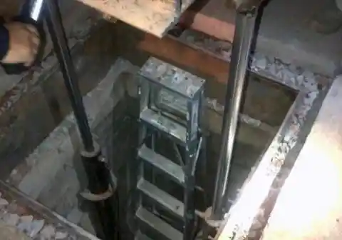 Revealing The Tunnel