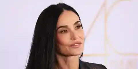 Demi Moore, 63, Flashes New Haircut at the Gucci FW26 Dinner, Sparking Buzz