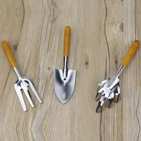 Avoid Splinters While Using Your Favorite Wooden Tools 