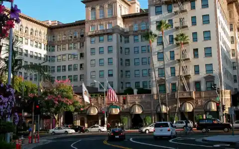 5. The film really was shot at the Regent Beverly Wilshire.